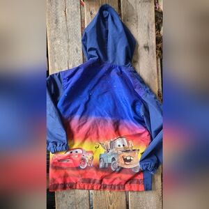 DISNEY STORE / CARS SZ S VGUC NAVY / RED MCQUEEN MATER lighteeight Jacket